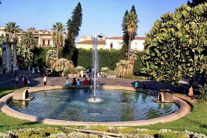 Catania Private Walking Tour with "Arancino and Cannolo" Tasting - Why This Tour Works Well