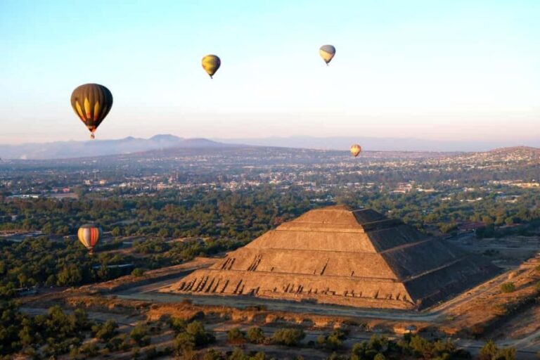 CDMX: balloon ride over Teotihuacan with transportation included - The Itinerary in Detail