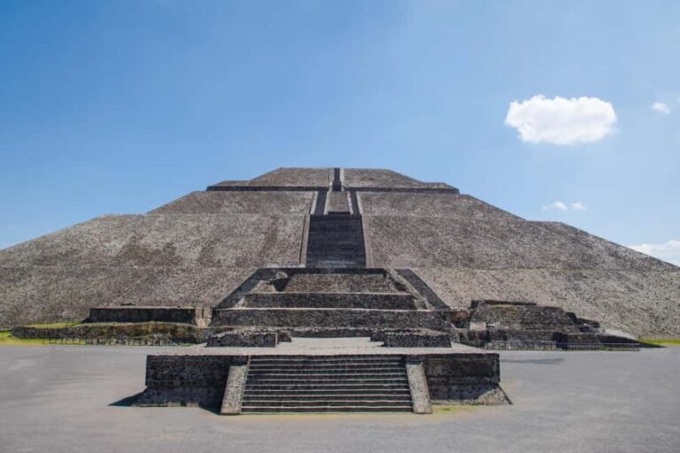 CDMX: Teotihuacan, Tlatelolco and Guadalupe Tour - Detailed Breakdown of the Itinerary