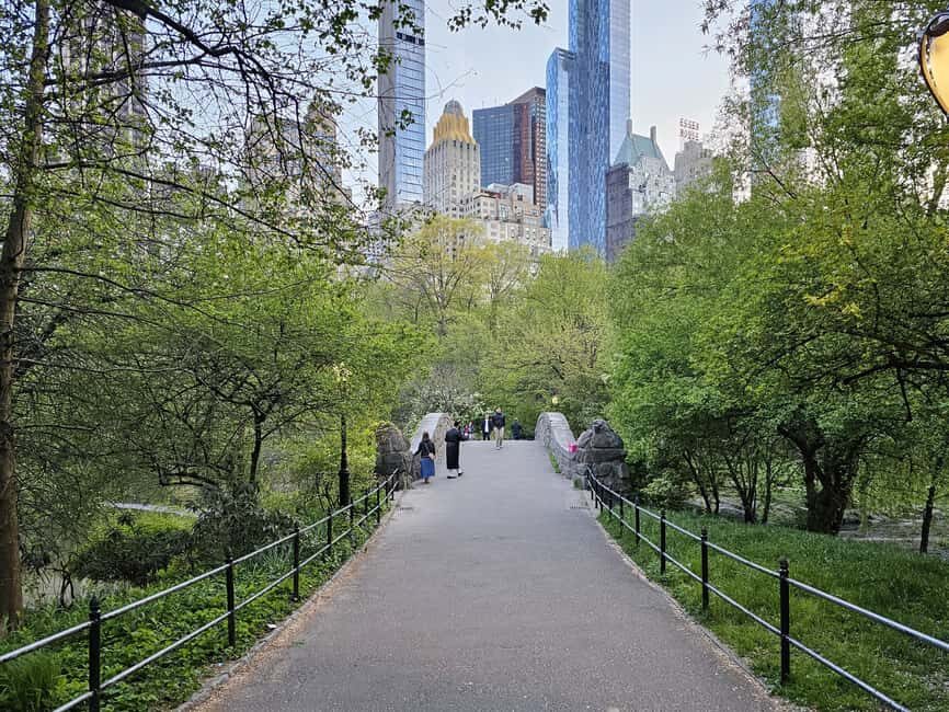 Central Park, NY: Nature, Architecture and Movie Scenes Tour - Architectural Marvels and Celebrity Homes