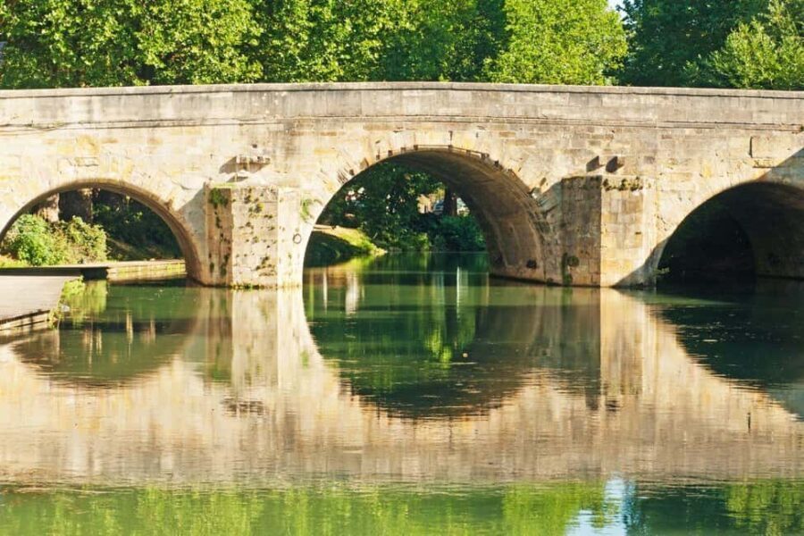 Châlons-en-Champagne luxury tours with private chauffeur - Practical Details and What to Expect