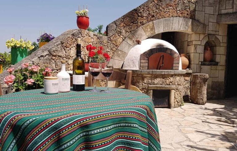 Chania: Pure Cretan Olive Oil, Wine, & Beer Experience - Olive Oil: The Heart of Crete
