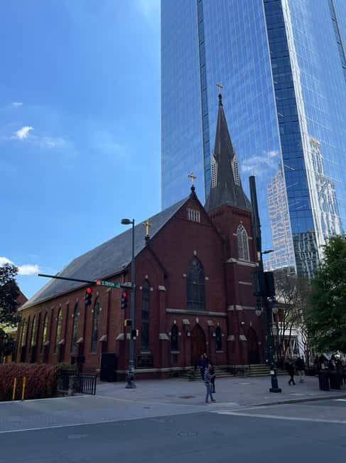 Charlotte: Uptown Walking Tour - The Value of a Guided Tour