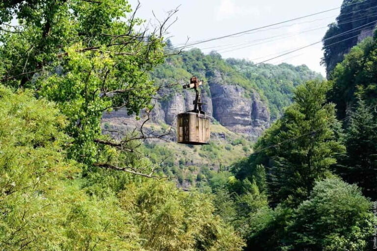 Chiatura: Journey Through Time  Day-trip Adventure - Exploring the Katskhi Pillar