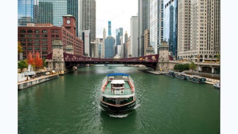 Chicago: Architecture Boat Tour with Drinks - The Itinerary and What to Expect