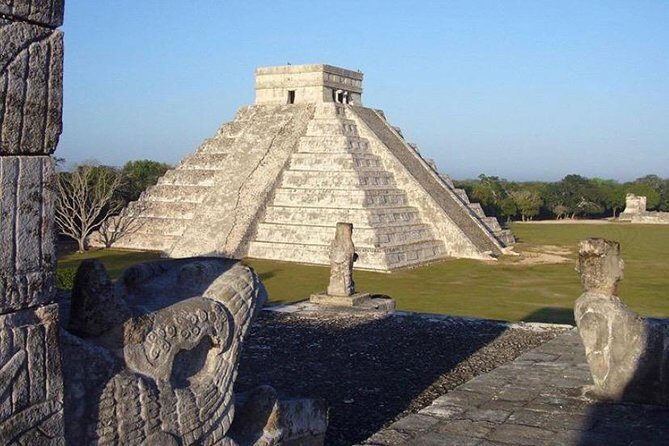 Chichen Itza Amazing tour!! 8 wonder - Transportation and Logistics