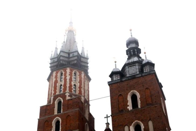 Chilling Krakow: A Haunted Walk through the Old Town - Why This Tour Is Worth Considering