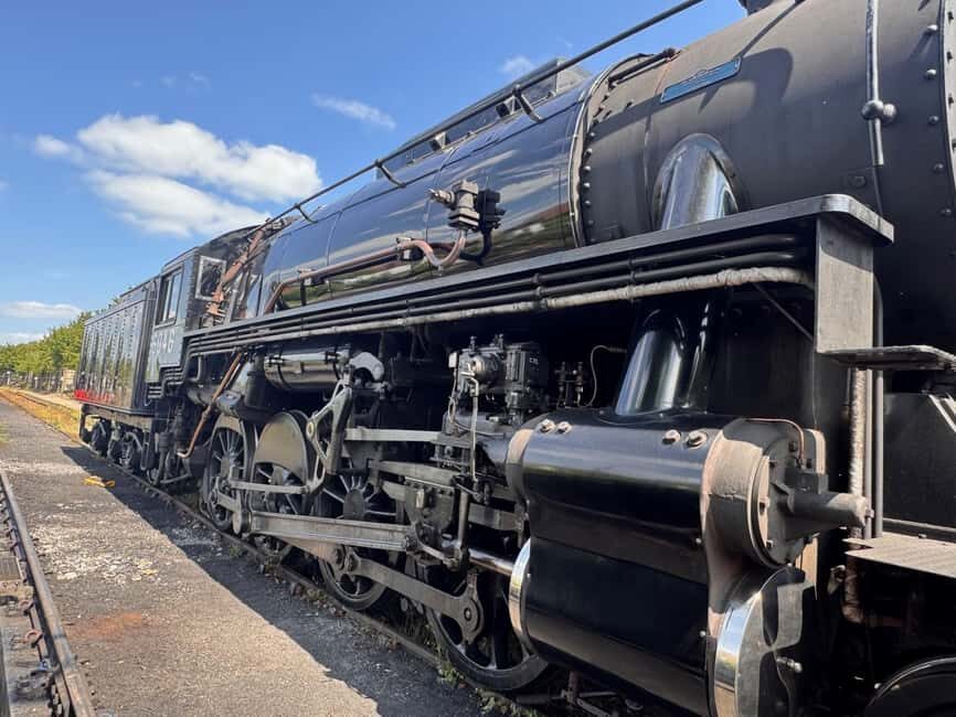 Chinnor: Chiltern Hills Steam Train Ride - An Introduction to the Chiltern Hills Steam Train Ride