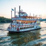 Cincinnati: Riverboat Cruise with Lunch and Entertainment - Boarding and Seating