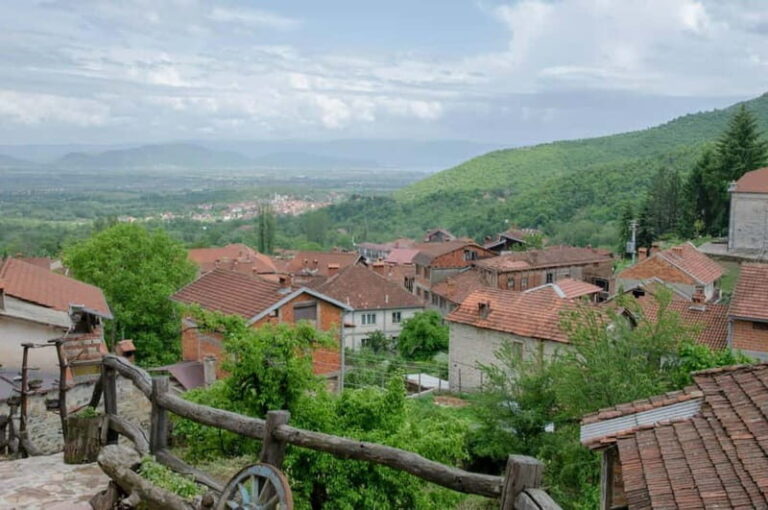 City Trip Struga and Vevchani from Ohrid and Struga - The Fascinating Enclave of Vevchani