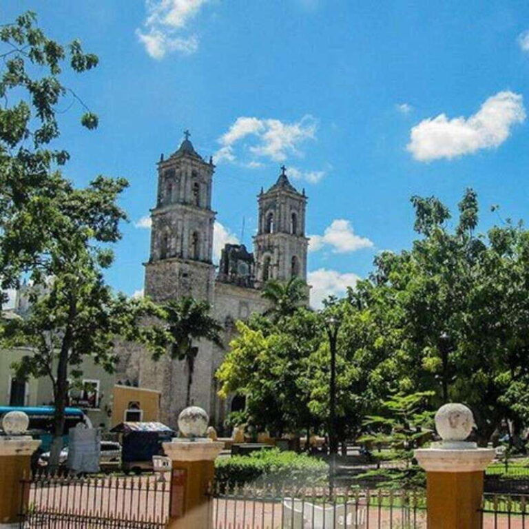Classic Chichen itza - Exploring a Traditional Village: A Cultural Warm-up
