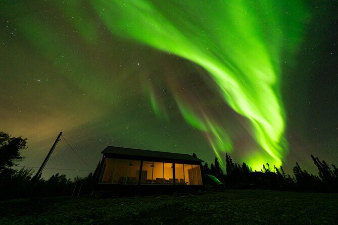 Cleary Summit Aurora Glass House Luxury Northern Lights Tour - Who Is This Tour Best For?