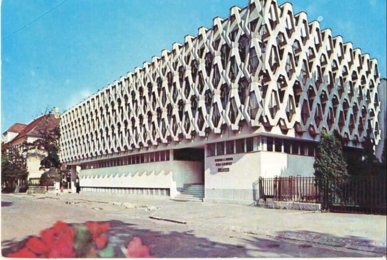 Cluj-Napoca: Communist Era Walking Tour - A Complete Breakdown of the Tour Experience