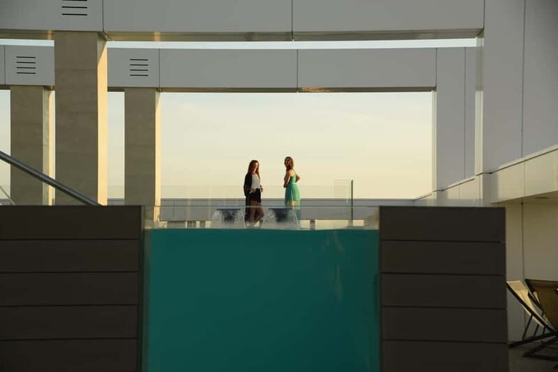 COCKTAIL WORKSHOP AT SUMMIT ROOFTOP - What the Workshop Entails