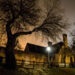 Colonial Ghosts: Ghostly Whispers of Williamsburg Ghost Tour - A Deep Dive into the Haunted Williamsburg Experience