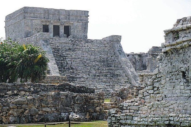 Combo 2 tours- 2 days (Tulum Deluxe & Chichén Itzá Deluxe) the lowest price - Transportation and Group Size