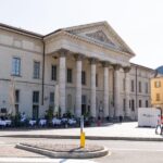 Como: Guided City Tour - The Starting Point: Piazza Cavour