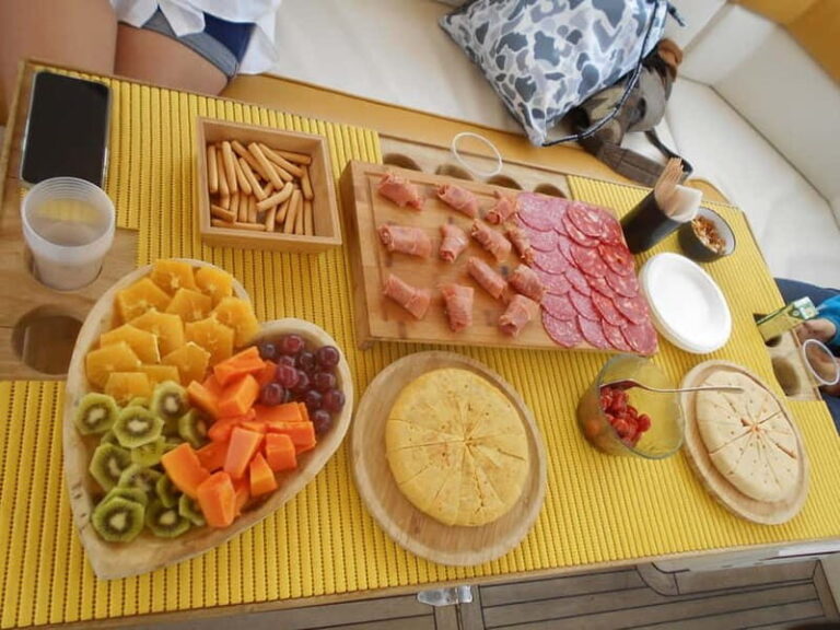 Costa-Adeje:, charter privado , excursion privada - Who Will This Tour Suit Best?