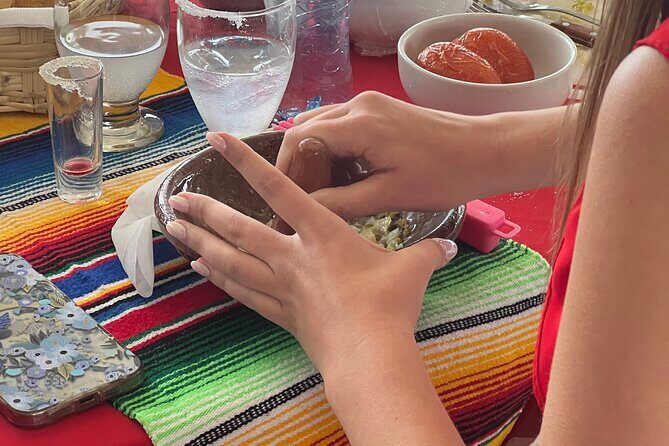 Cozumel Salsa and Salsa: The Ultimate Cook and Dance Experience - Why This Tour Offers Great Value