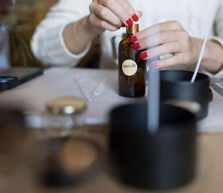 Create you own eco-friendly Candle & Aperitivo - Why This Experience Stands Out