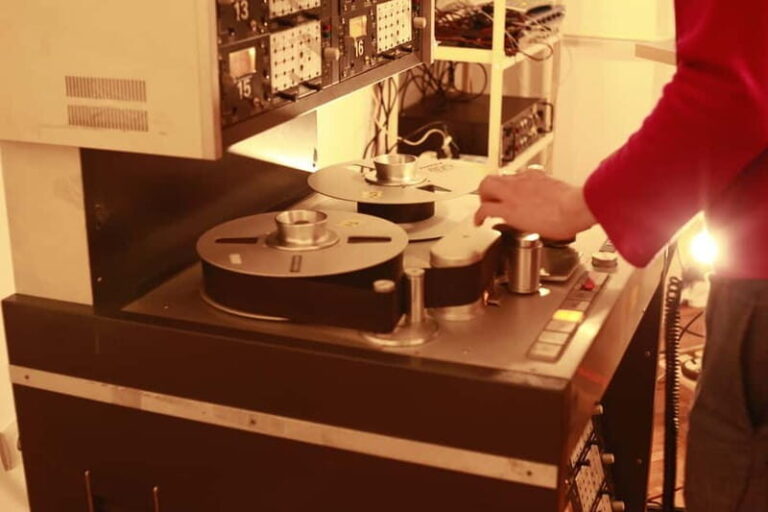 Create Your Own Music and Analog Tape Recording in Novi Sad - Getting to Know the Experience