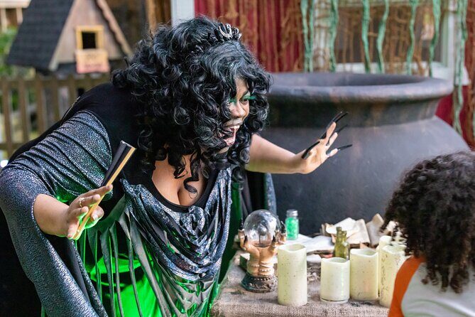 Creatures of the Night - ZooTampa at Lowry Park - A Closer Look at Creatures of the Night