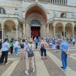 Cremona: City of art and music in Italian - Price and Value
