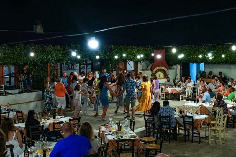 Cretan Night: Dinner & Live Show at Pano Karouzanos Village - The Itinerary in Detail