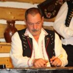 Czech Folklore Show with dinner and transfer - What the Reviews Say