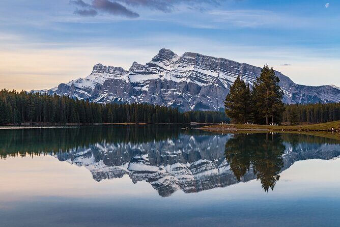 Day Tour Banff Town Gondola Two Jack and Minnewanka Lake - Pricing and Value