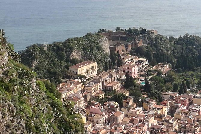 Day trip Etna and Taormina Highlights - Discovering Mount Etna: Europe’s Most Active Volcano