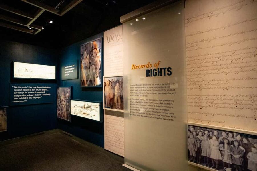 DC: Archives & Portrait Gallery Skip-the-Line Tour 6ppl Max - The Itinerary: What to Expect from Start to Finish