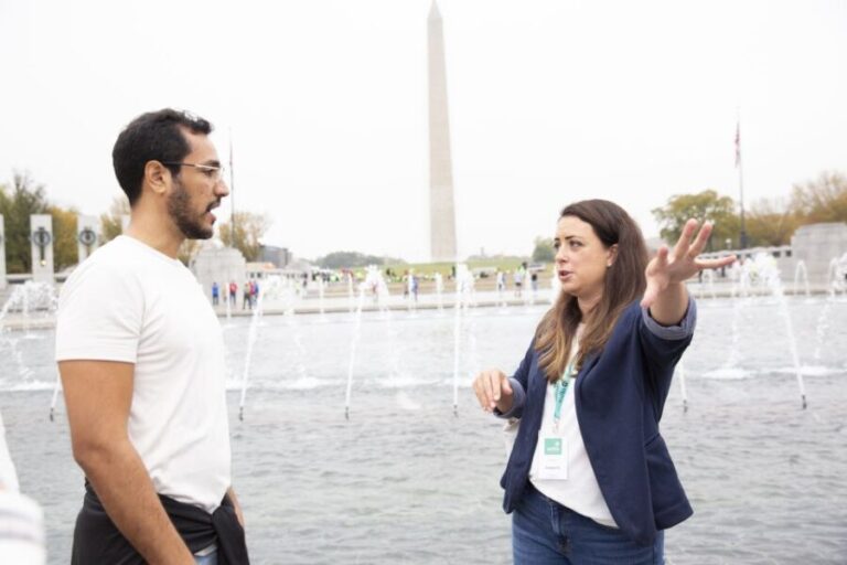 DC: Guided National Mall Tour & Washington Monument Ticket - An In-Depth Look at the Tour Experience