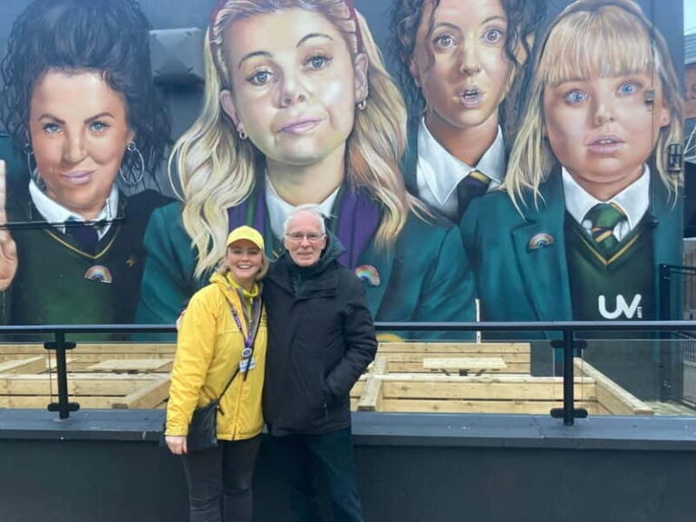 Derry: Guided Derry Girls TV Show Public Tour - The Practicalities: How the Tour Works
