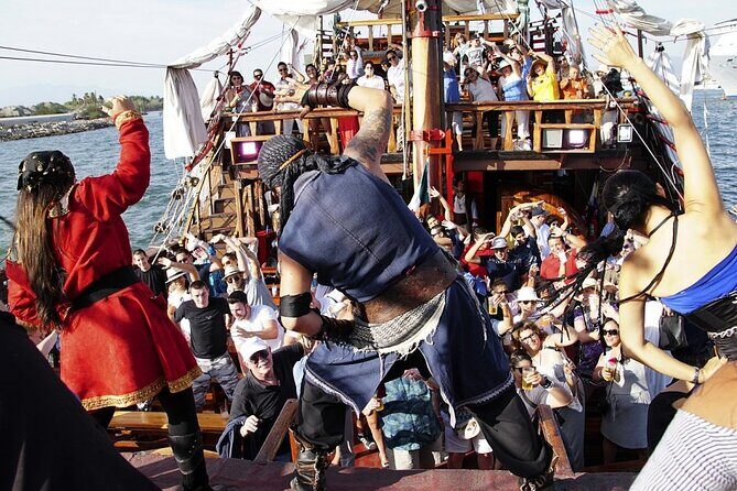 Dinner with pirates! Night Show and Dinner - Practical Details and Tips