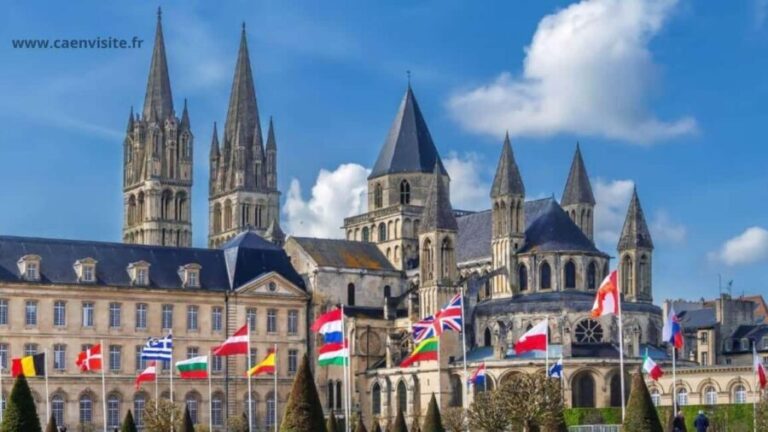 Discover Caen like never before: guided tours combining history and secrets! - Fascinating anecdotes and stories