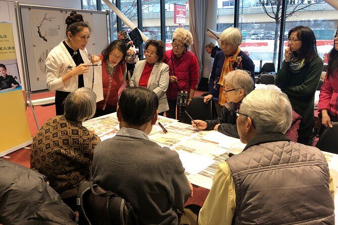 Discover Chinese Art Workshop With Liping Zhang - The Group Size and Atmosphere