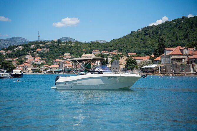 Discover Elaphite Islands and Hidden Caves in Dubrovnik - Setting Off: Scenic Drive Along Dubrovniks City Walls