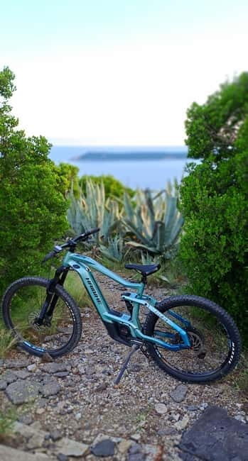 Discover Lustica peninsula by e-Bike - Who Should Consider This Tour?