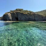 Discover the Îles d'Or in a new private boat for 8 people. - FAQ