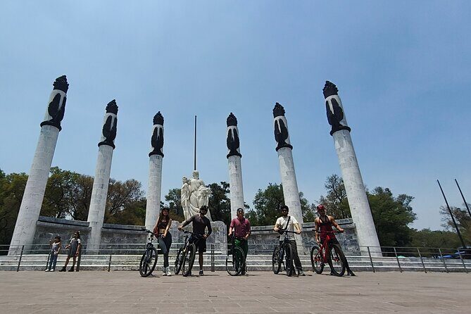 Discover the jewels of Chapultepec on a bike - FAQs