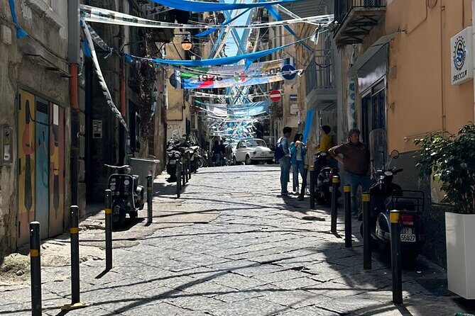 Discovering Maradona Private Tour in Naples - What Makes This Tour Stand Out?
