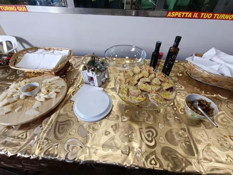 Dive into the Secrets of Olive Oil: Tour the Oil Mill and Join a Tasting Experience - The Experience: A Detailed Look at the Tour