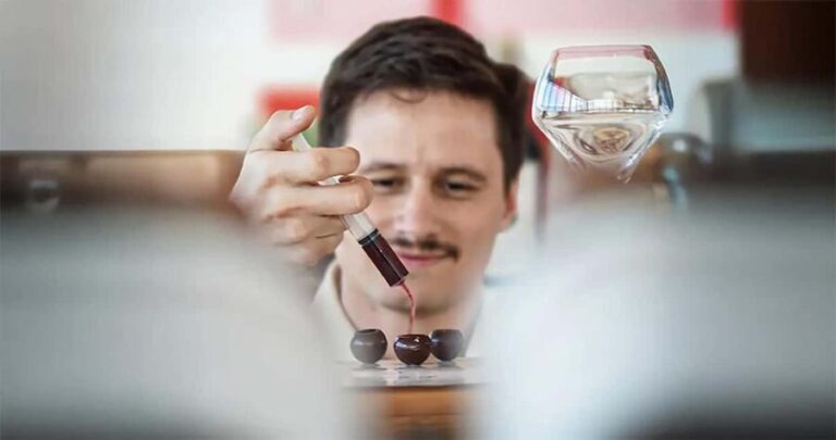 Divine Pairings: Wines & Chocolate Spheres in Saint-Émilion - Why This Experience Is Worth It