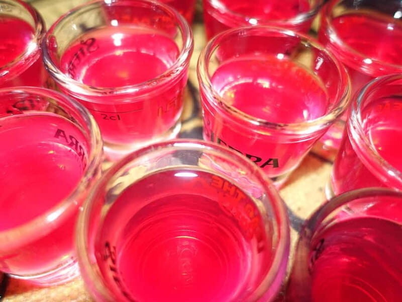 Dresden: Bachelorette Bar & Club Tour  Champagne, Shots & Party - The Itinerary in Detail