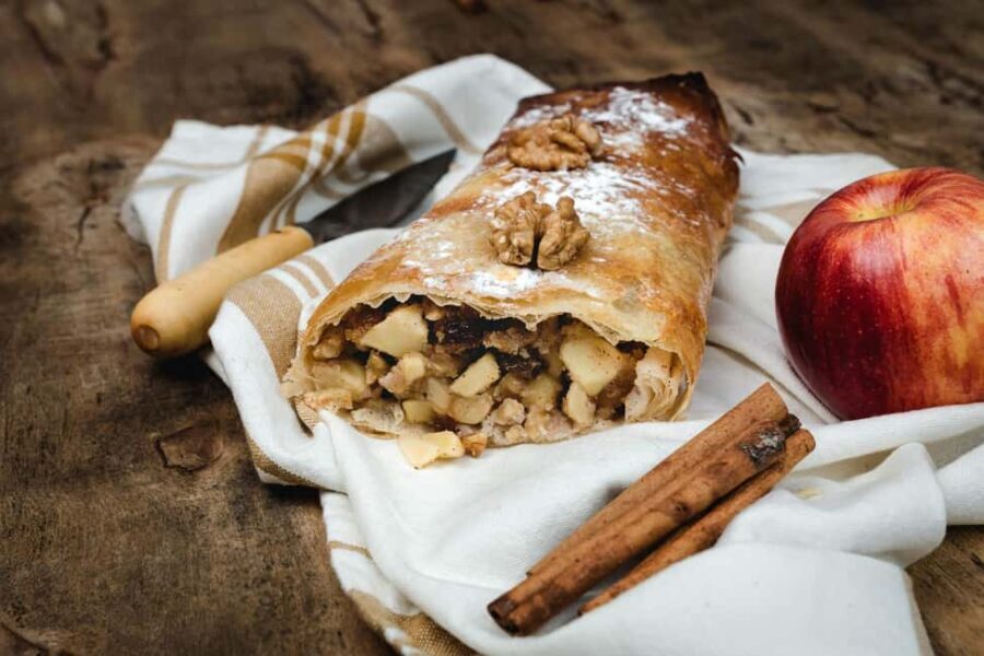 Duisburg: 2-hour Best Intro Walking Tour with a Local - Authentic Stories and Local Tips