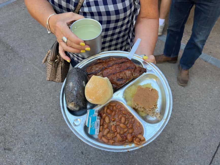 Durango: Bar D Chuckwagon Supper and Show Ticket - FAQ