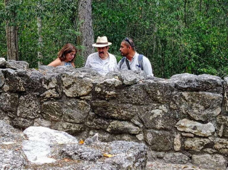 Dzibanche & Kohunlich Mayan Archeology Tour & 3 course Meal - Who Is This Tour Best For?