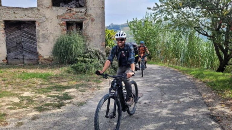 E-Bike Rental in Roero - The Routes and Terrain