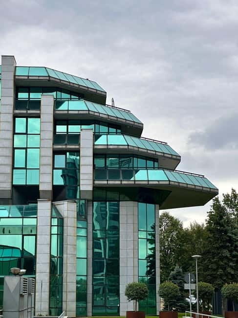 E Scooter Communist tour New Belgrade - Introduction to the Communist E Scooter Tour in New Belgrade